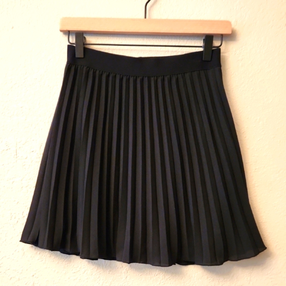 Black Pleated Skirt